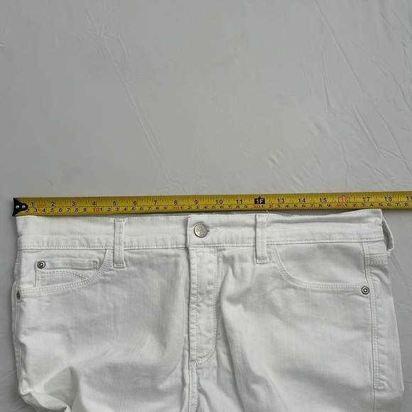 Not Your Daughter’s Jeans NYDJ Dayla cuffed capri white jeans - Picture 8 of 14
